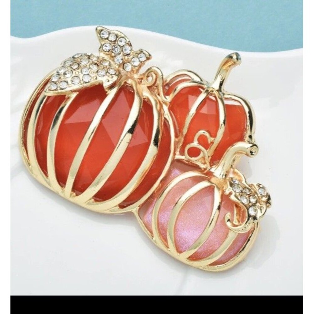 Fall Halloween Rhinestone Crystal Pumpkin Womens Casual Gold Enamel Brooch Pin